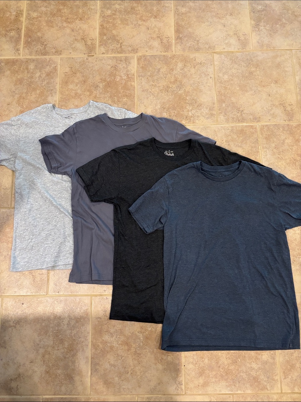 Fresh Clean Tees (Threads) - Navy, Charcoal, Black, Heather Gray Mens medium